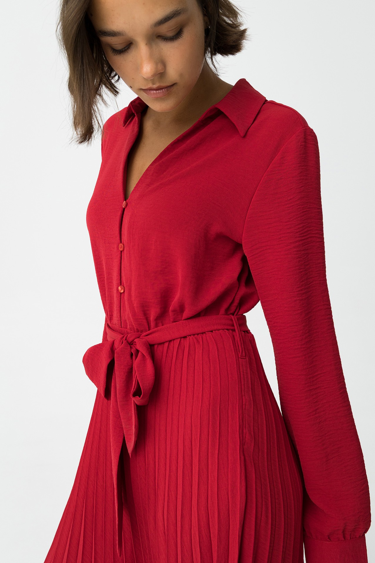 Vestido midi rojo elegante