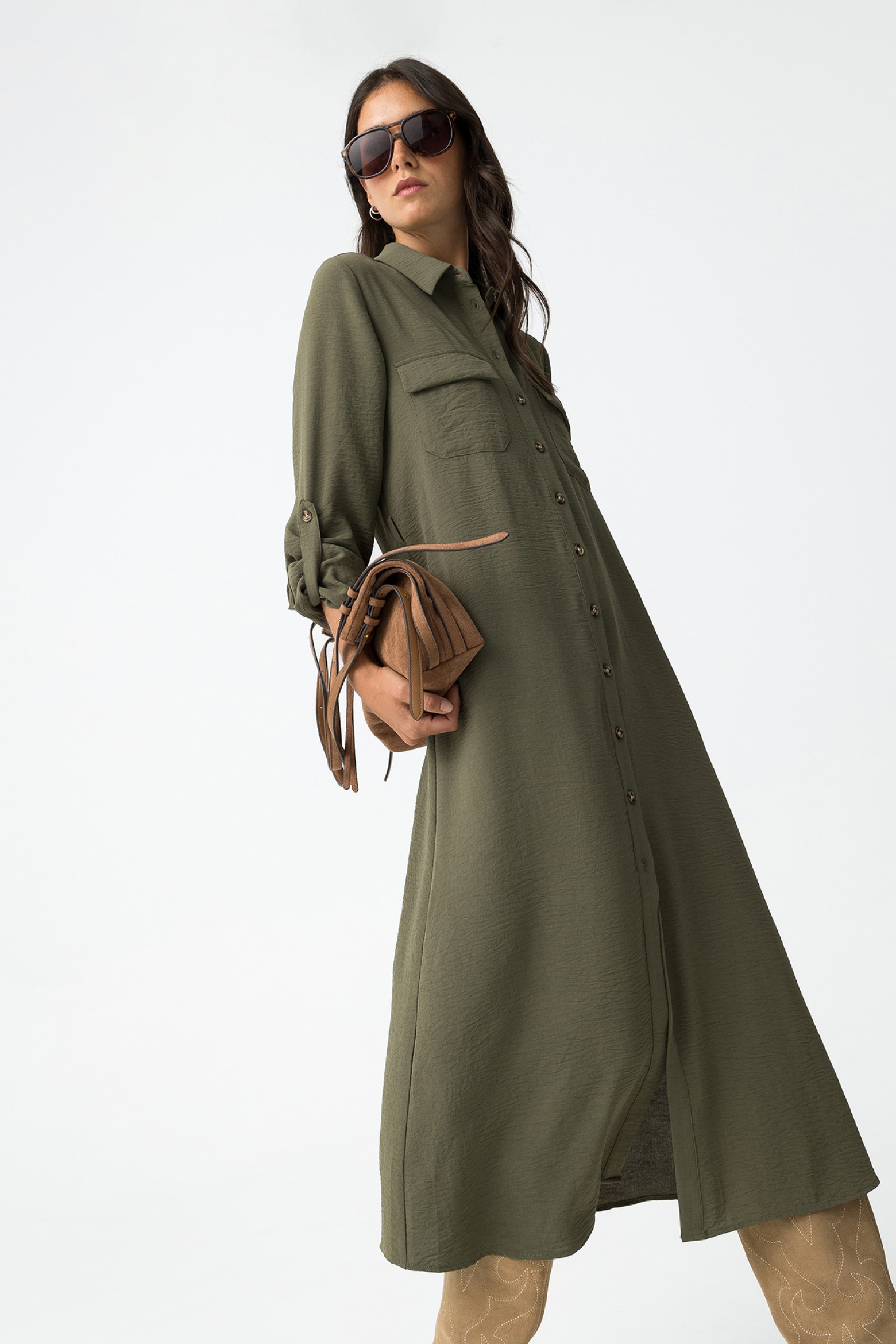 Shirt dress with belt