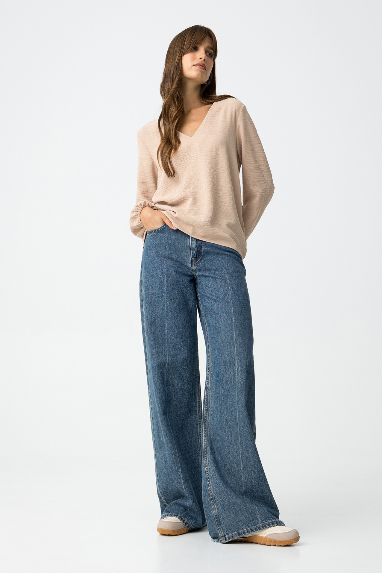 Blouse with Pleated Back