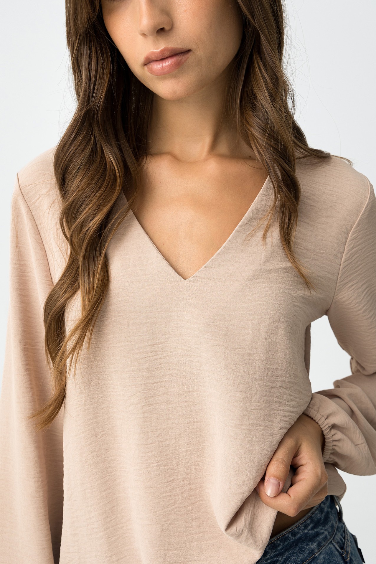 Blouse with Pleated Back