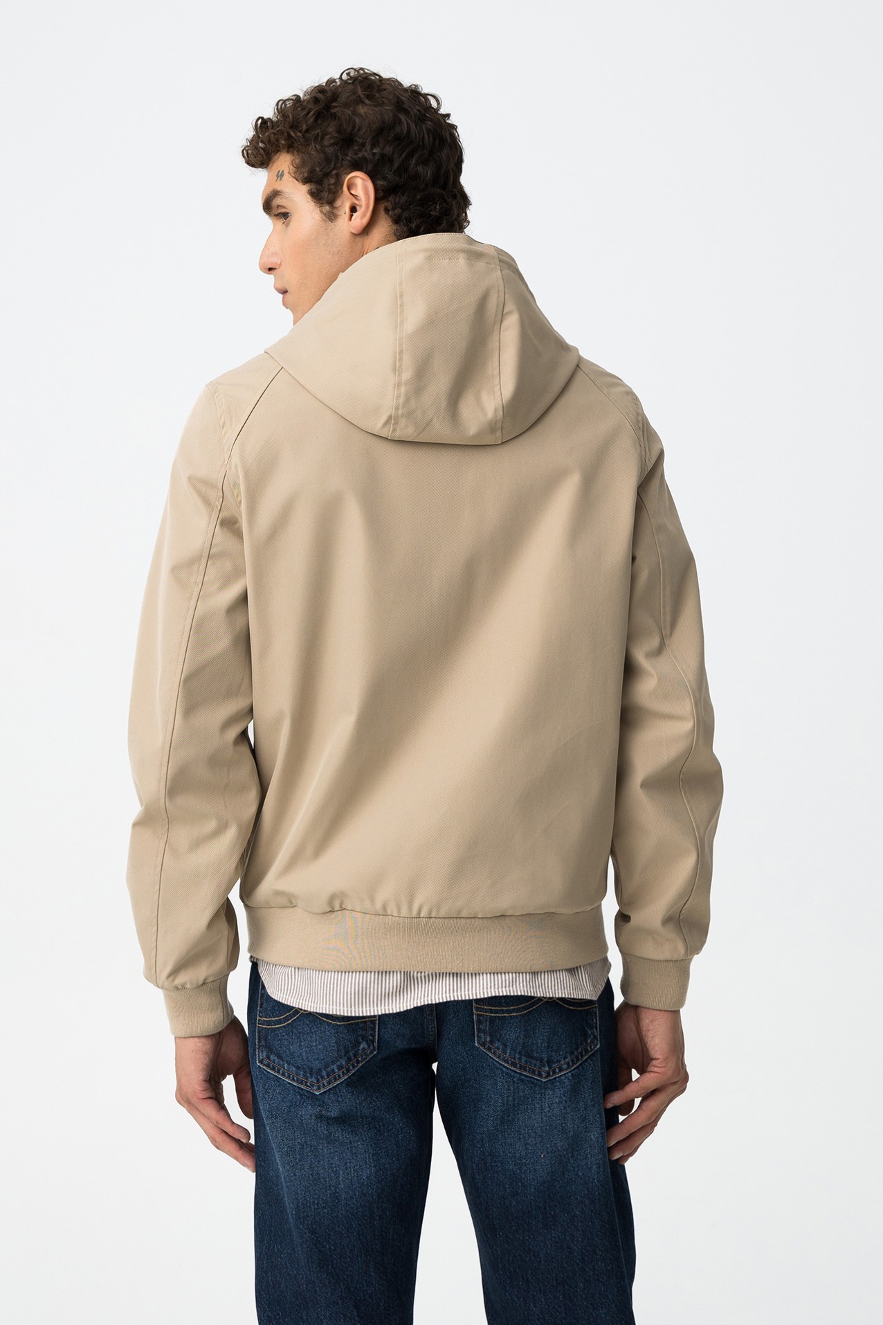 Casaco Regular com Capuz