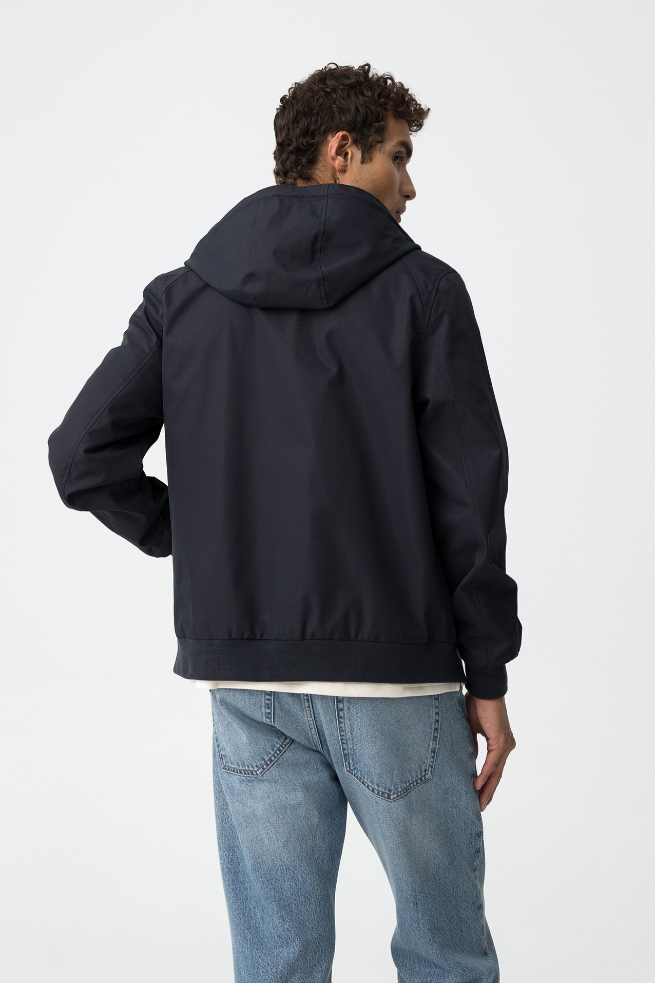 Casaco Regular com Capuz