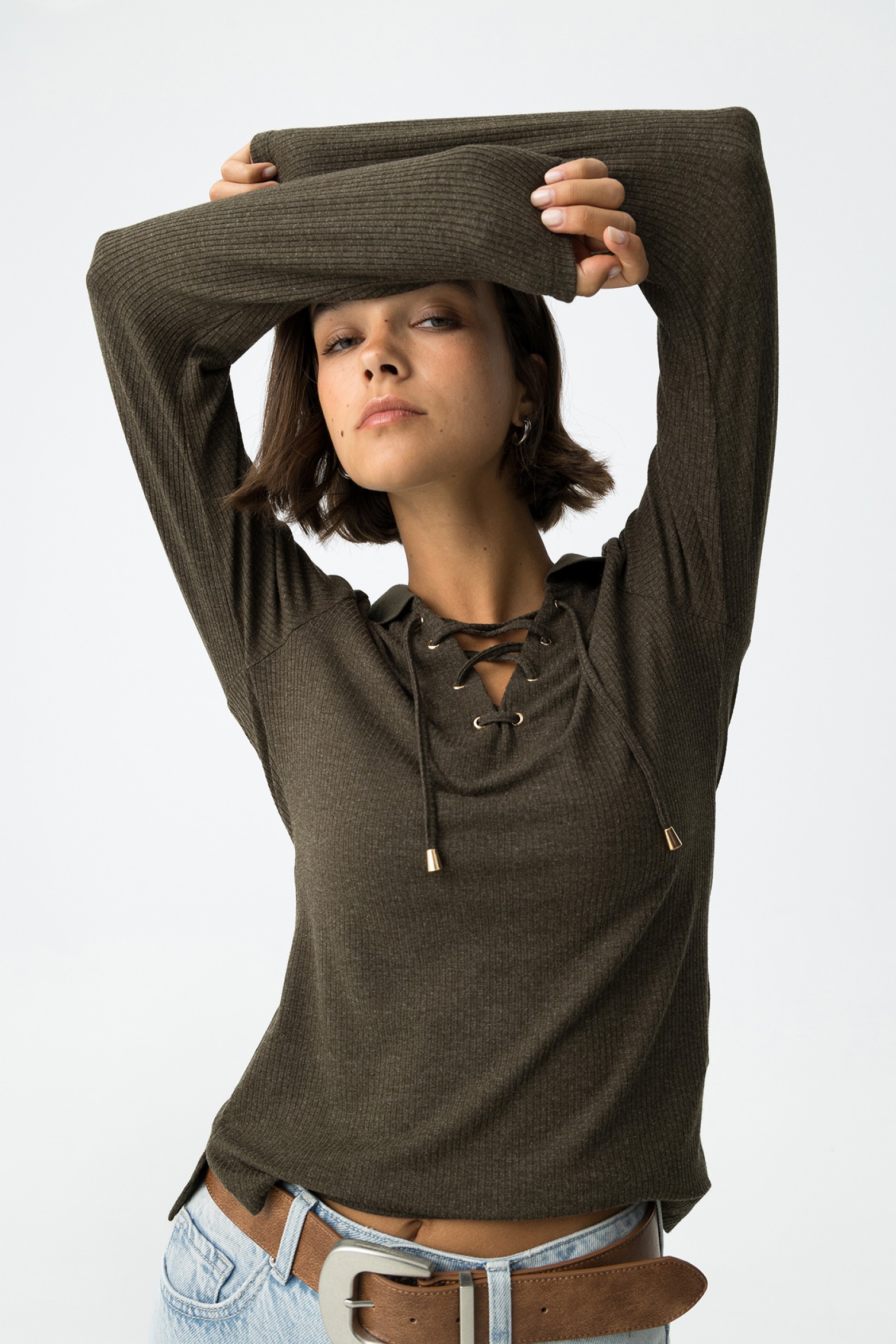 Suéter Acanalado con Cordón