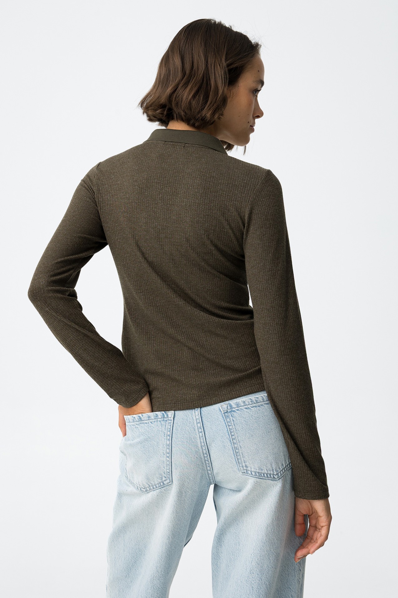 Suter Acanalado con Cordn