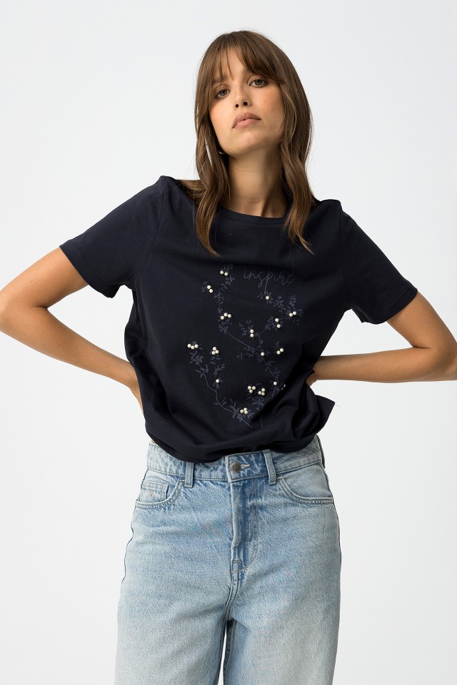 Printed T-Shirt with Pearls