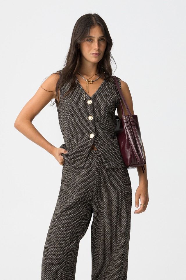 Sleeveless Patterned Black Top