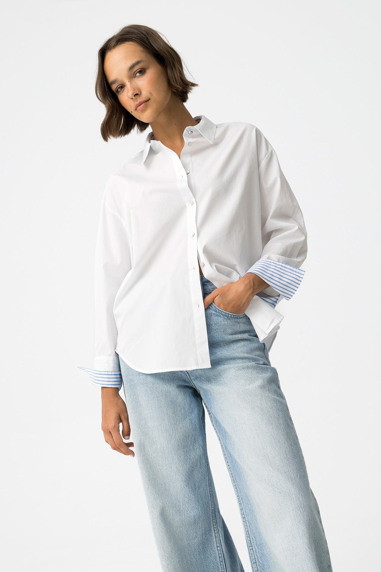 Relaxed Shirt with Metallic Button