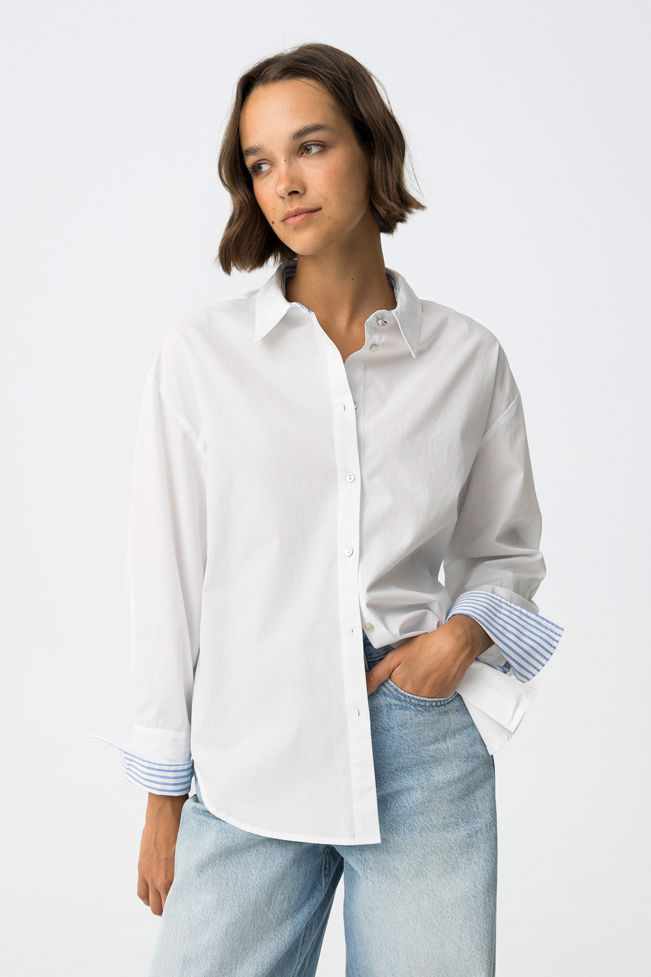 Relaxed Shirt with Metallic Button