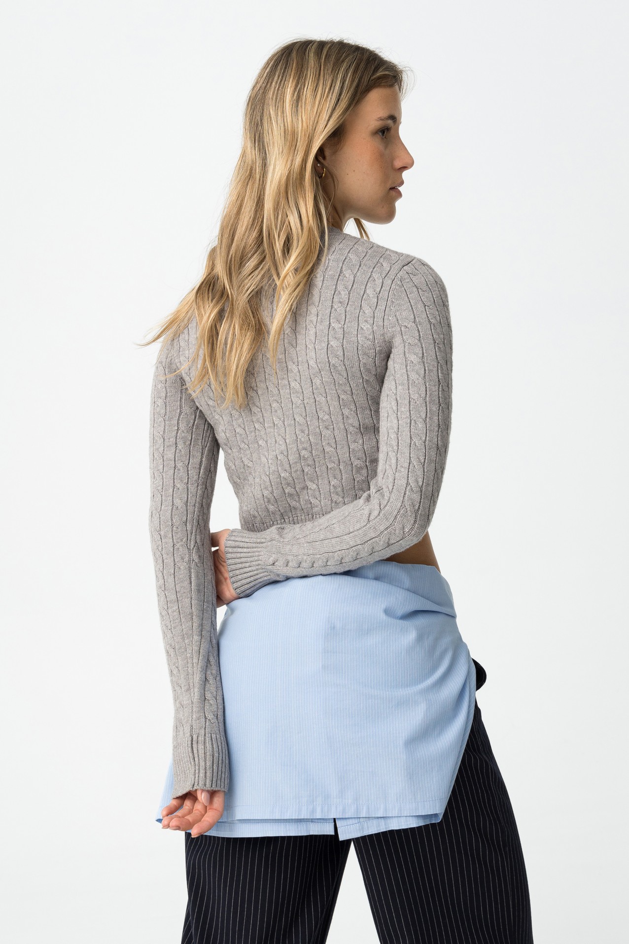 Camisola Slim Fit em Malha de Cabo