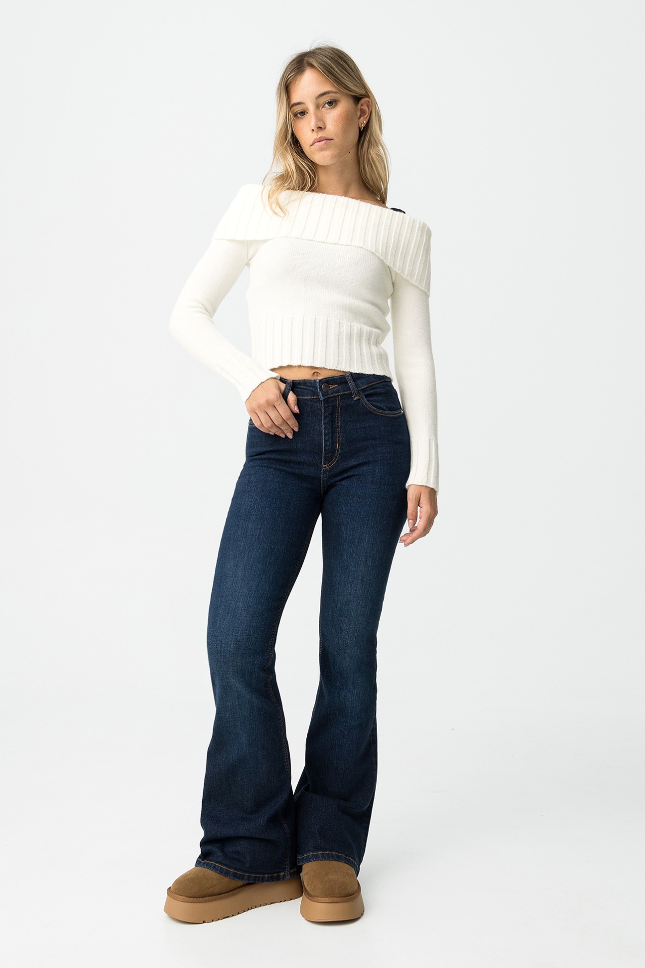 Bella Flare Fit Jeans