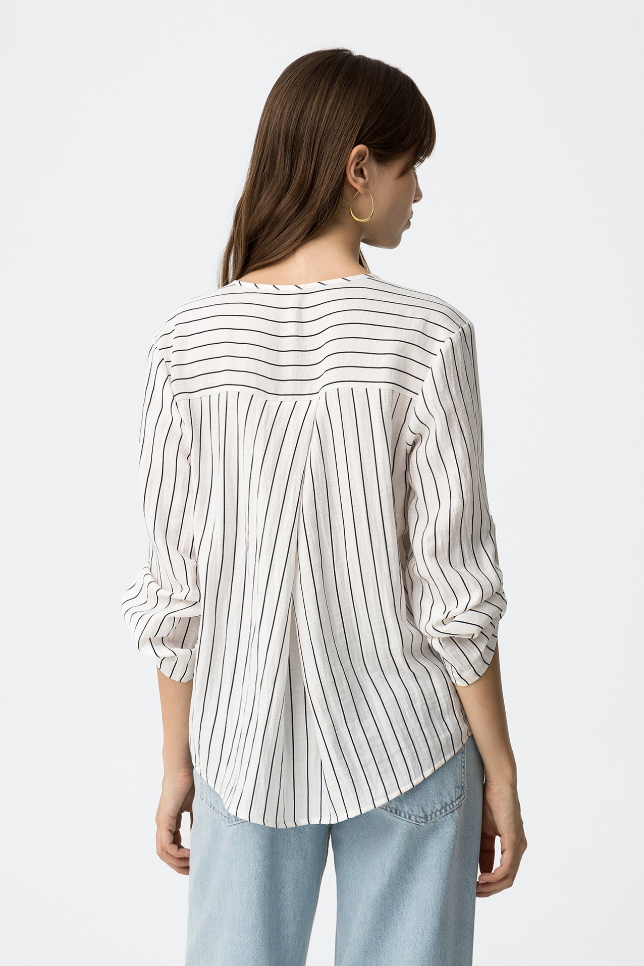 Flowy Linen Blouse
