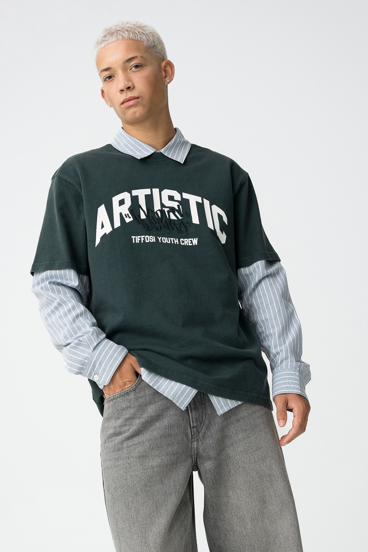 Camiseta Relaxed Estampada con Bordado