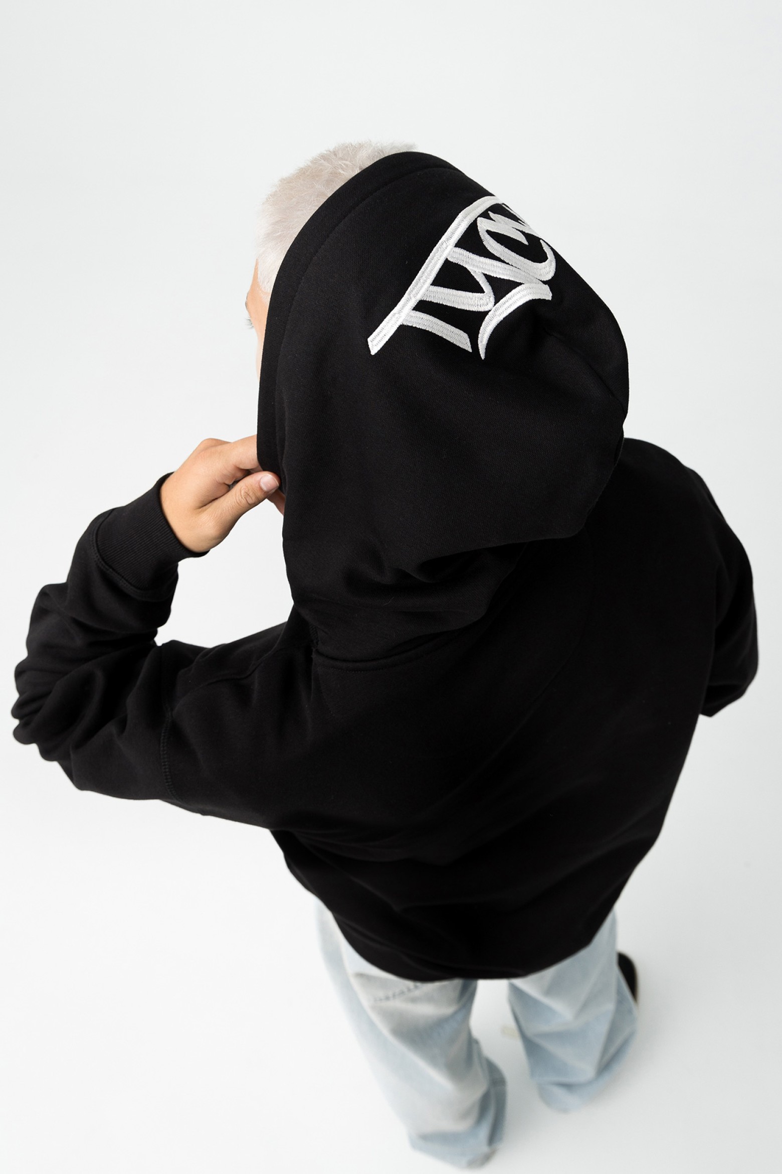 Hoodie Relaxed com Logo Bordado