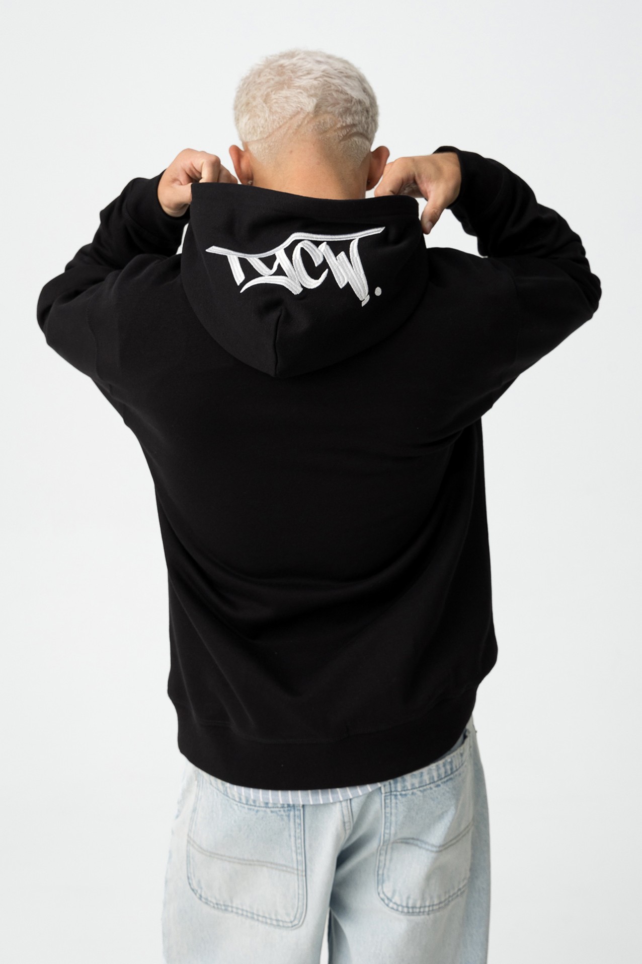 Hoodie Relaxed com Logo Bordado