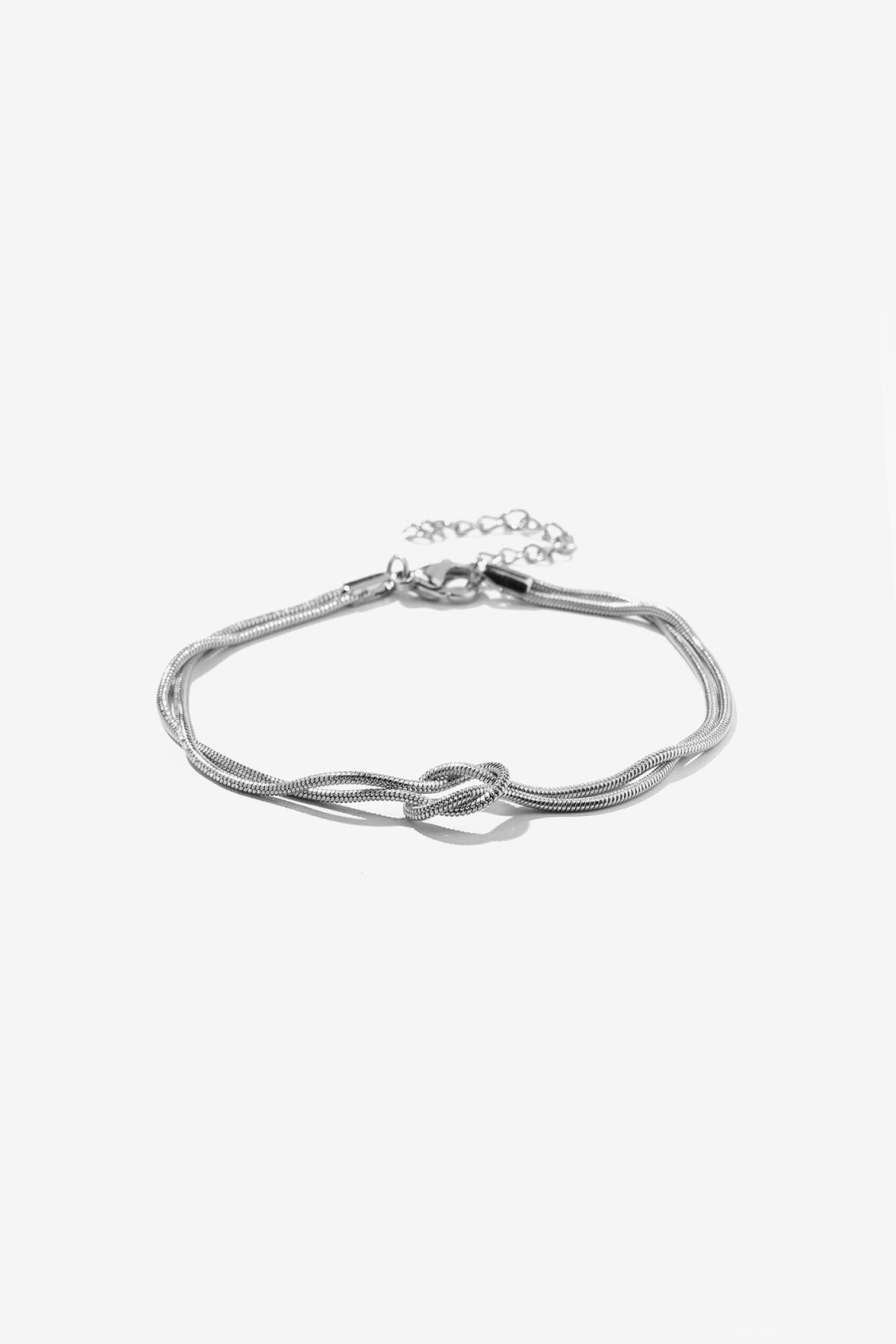 Pulseira Prateada com Nó