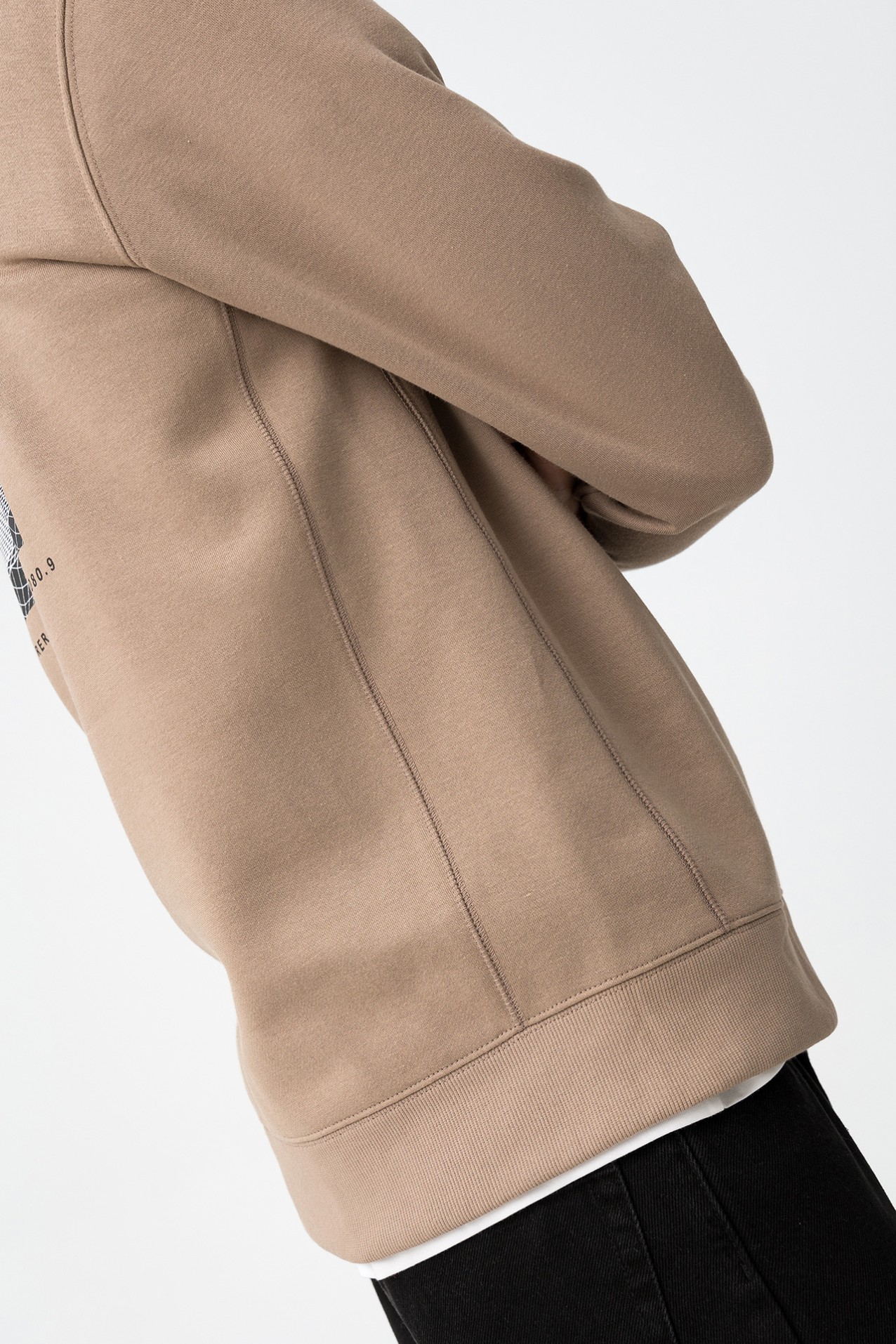 Sudadera con Espalda Estampada y Relieve