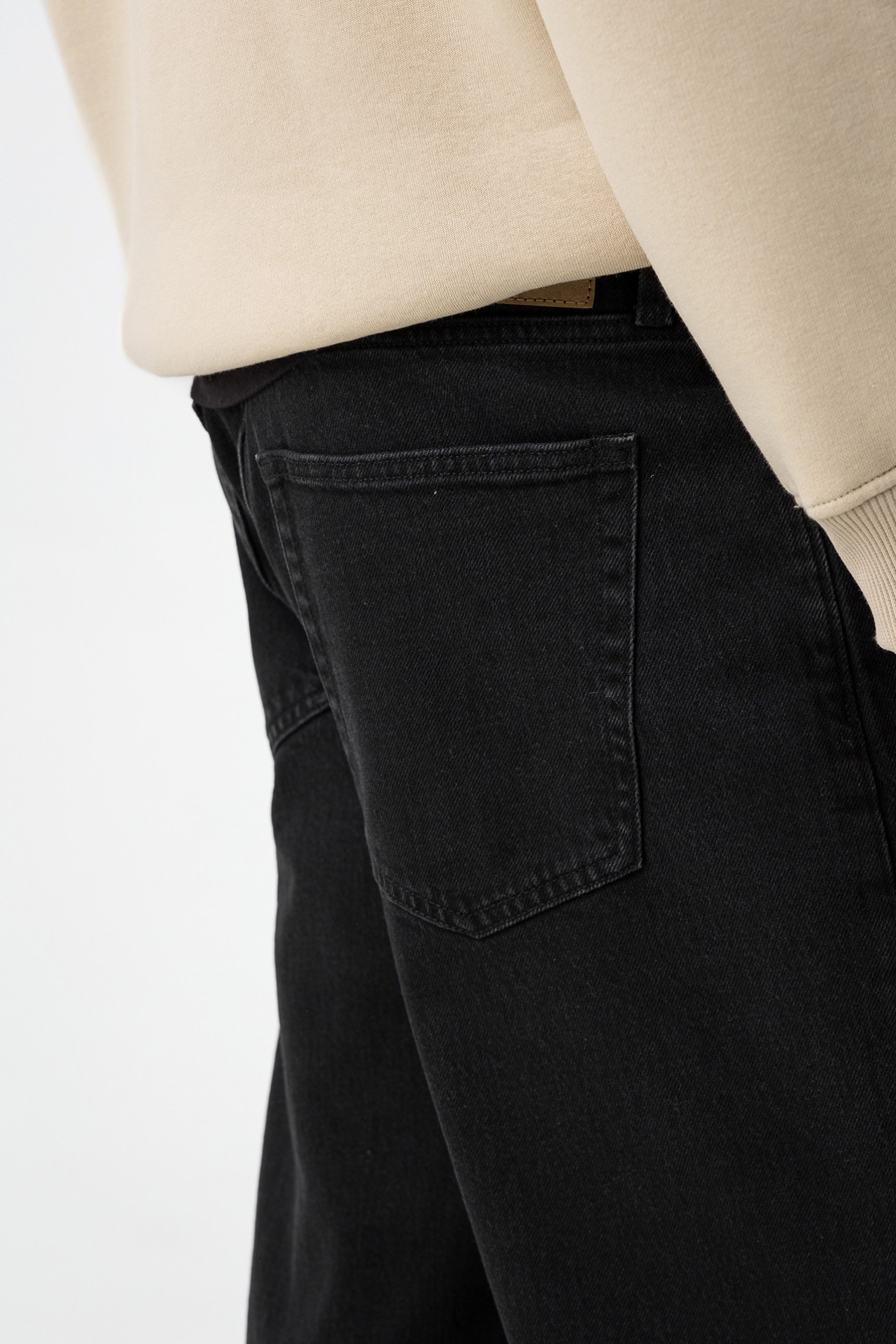 Black Loose Fit Jeans