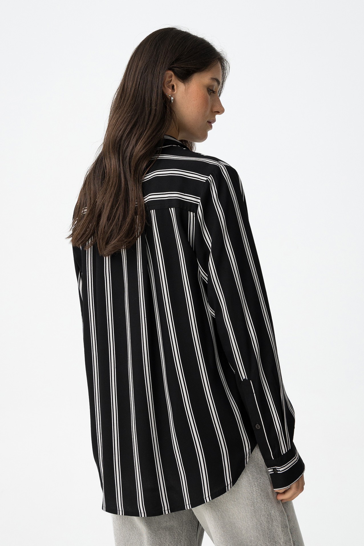 Striped shirt with pockets