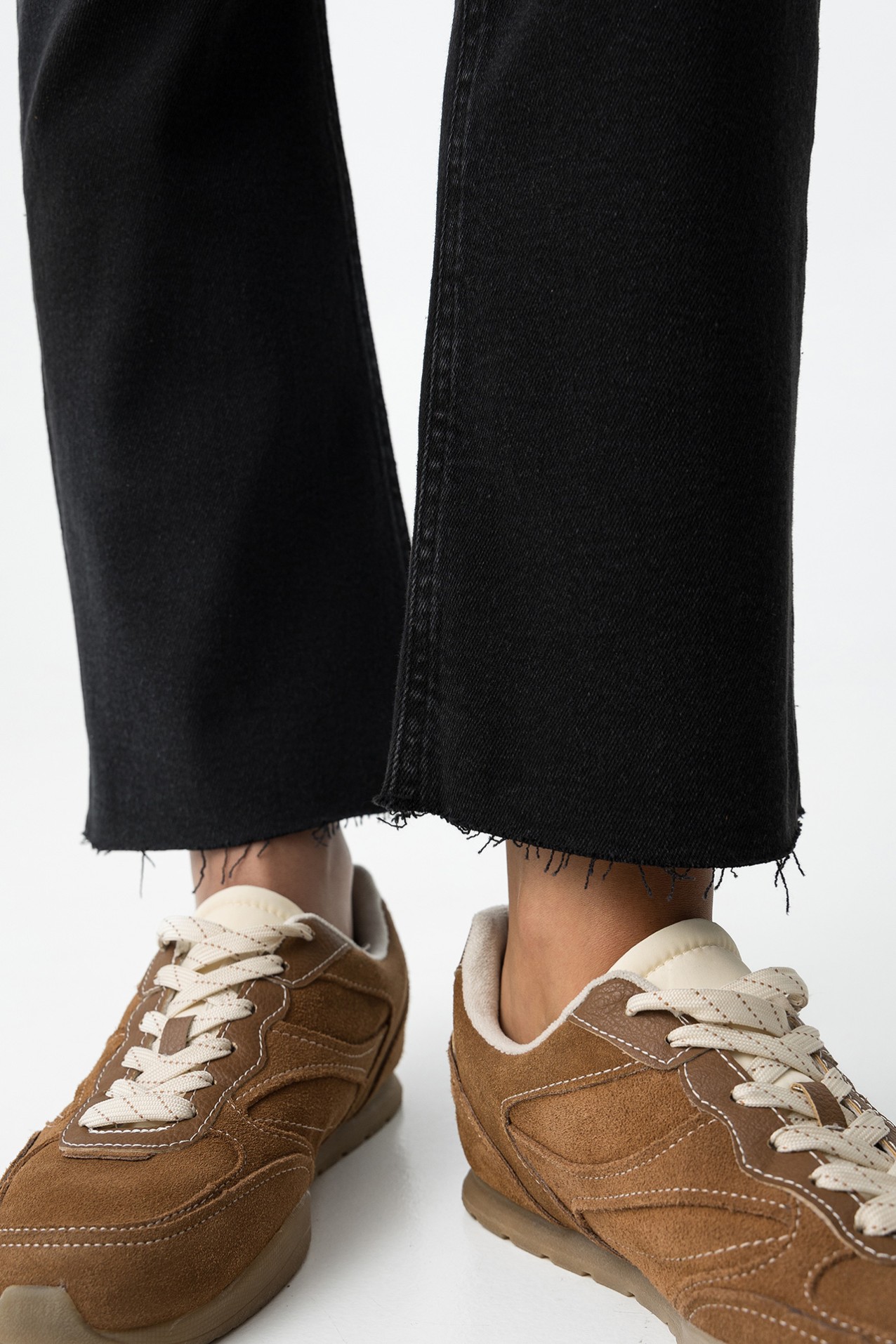 Megan Cropped Flare Jeans