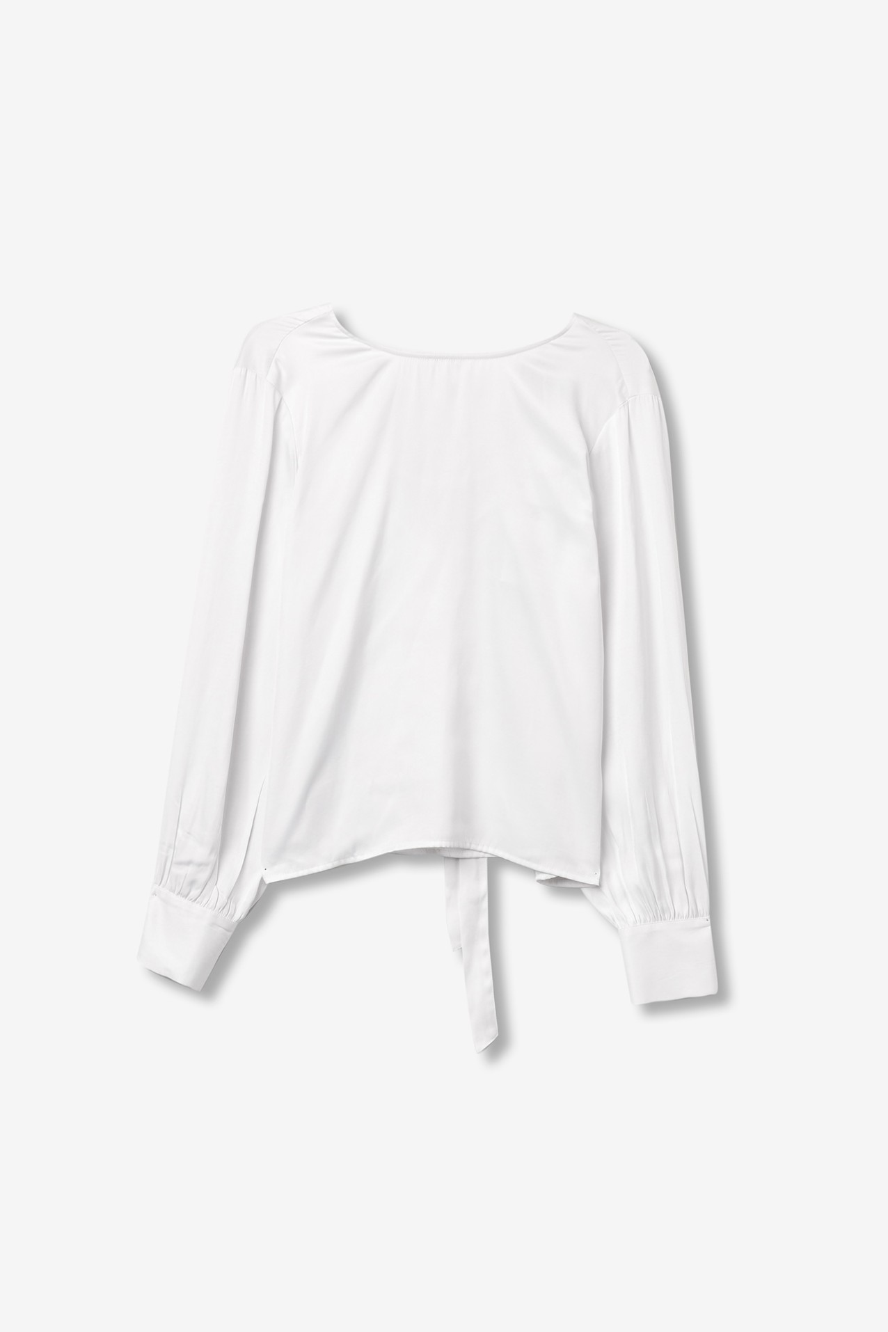 Blusa Satinada con Lazo