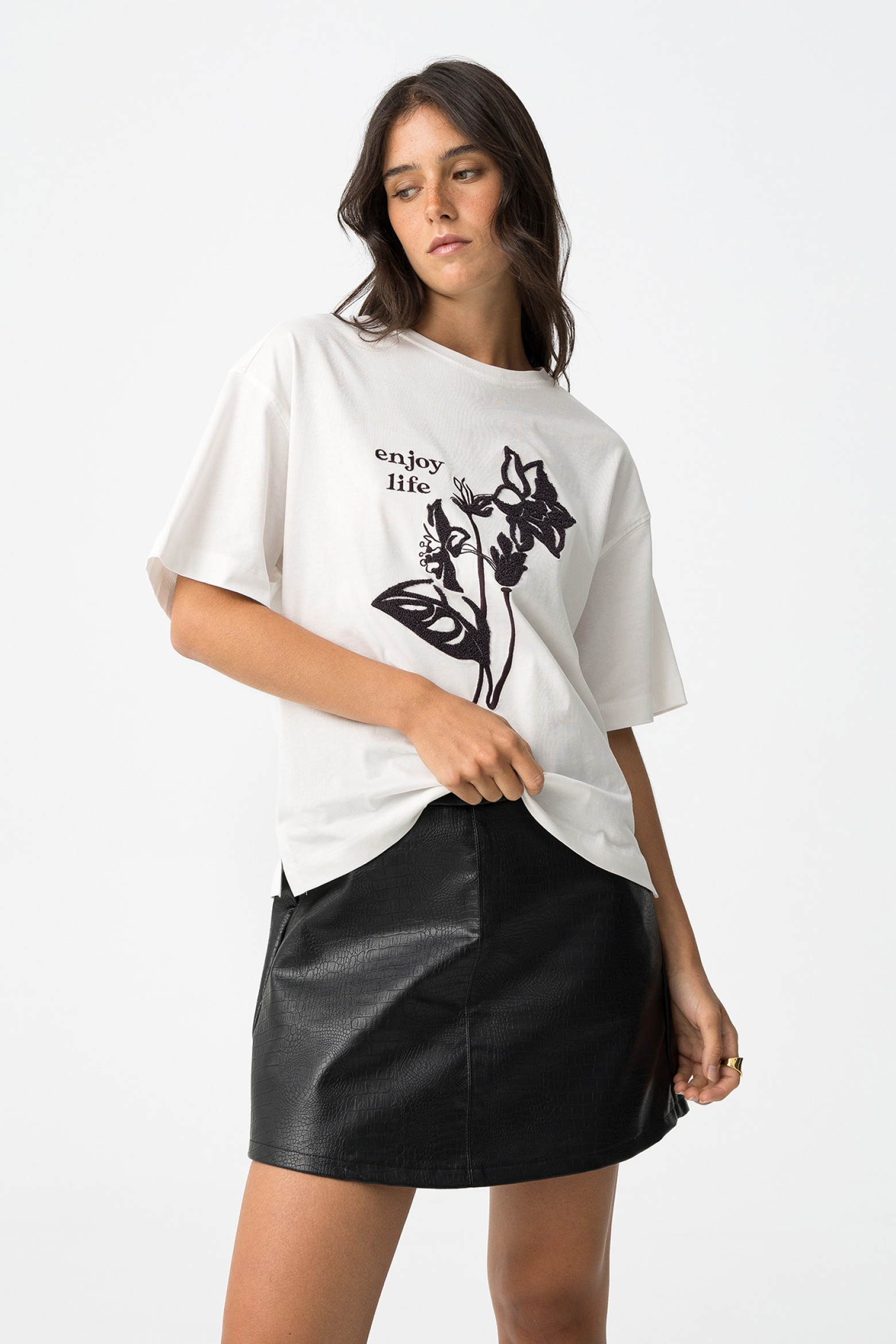 Relaxed T-Shirt with Floral Embroidery