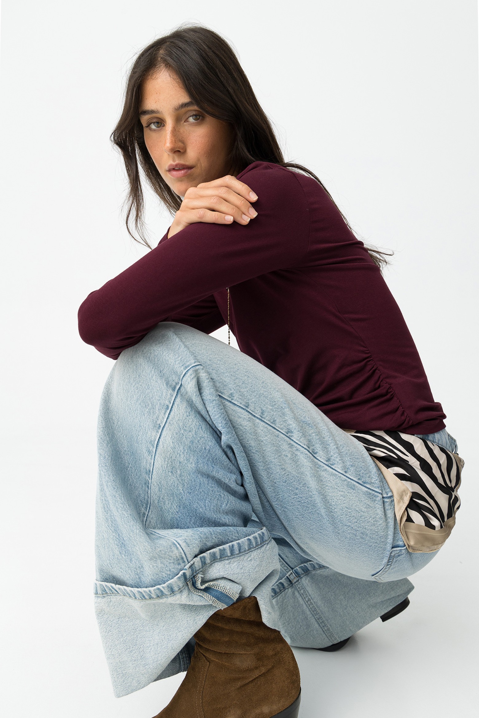 T-shirt Slim com Drapeado Frontal