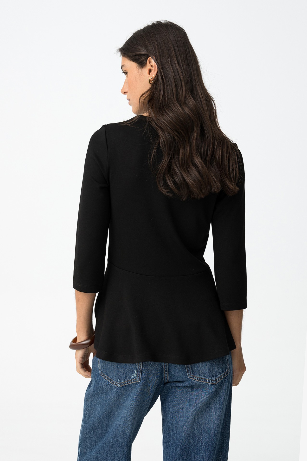 Slim T-shirt with Ruffled Hem