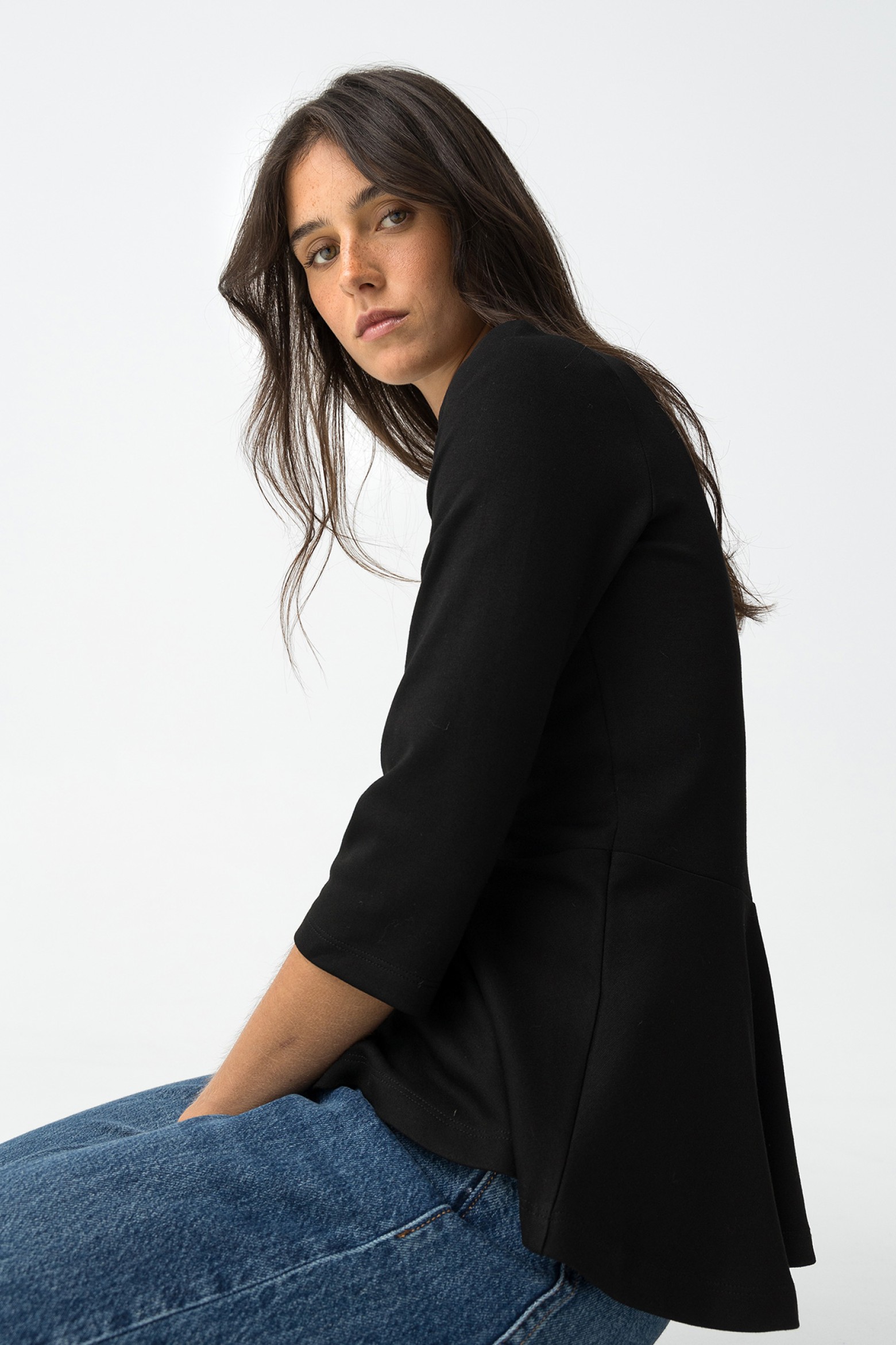 Slim T-shirt with Ruffled Hem