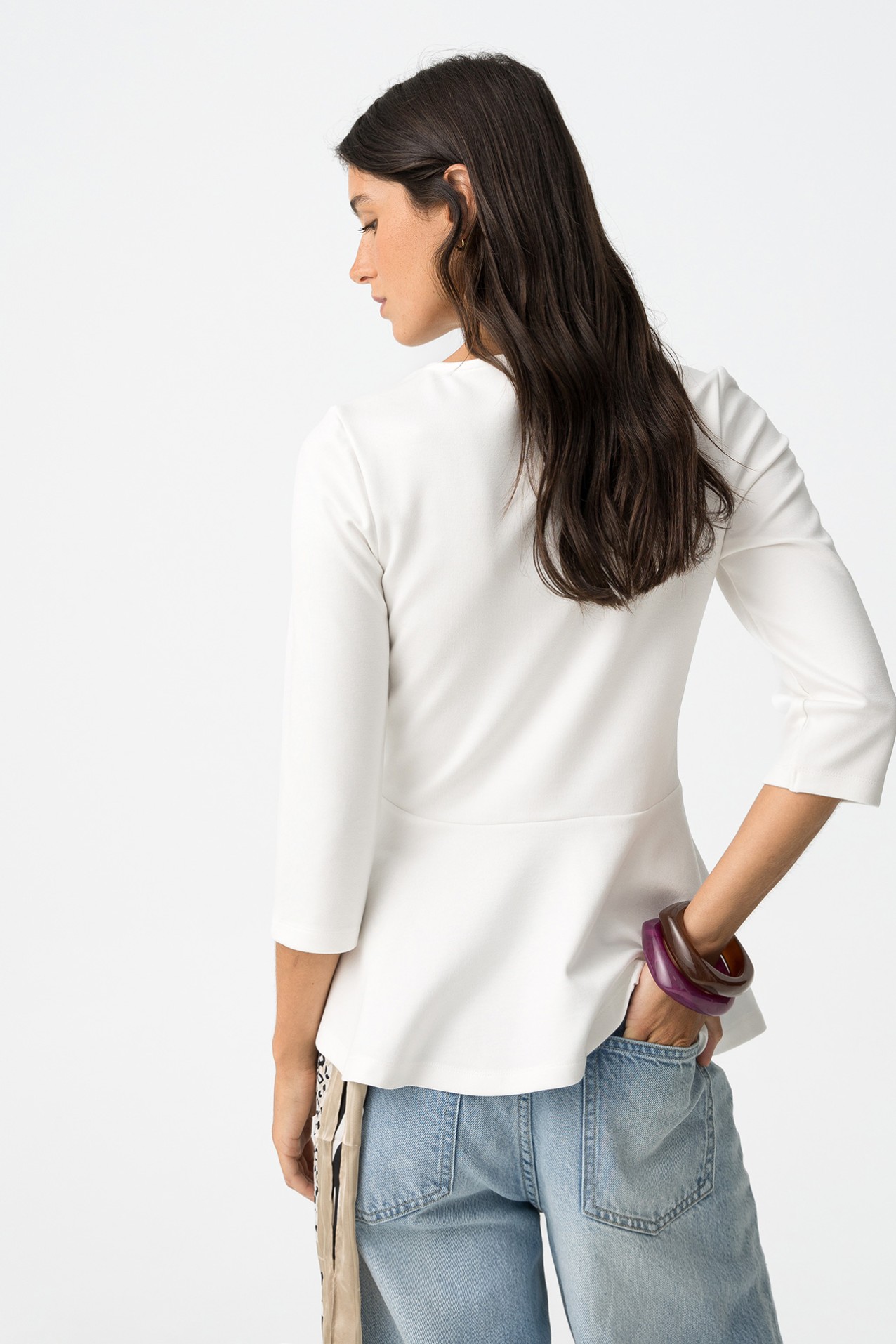 Slim T-shirt with Ruffled Hem