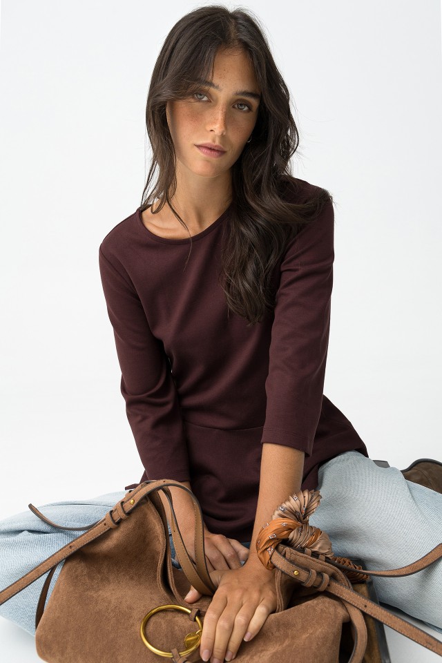 Slim T-shirt with Ruffled Hem