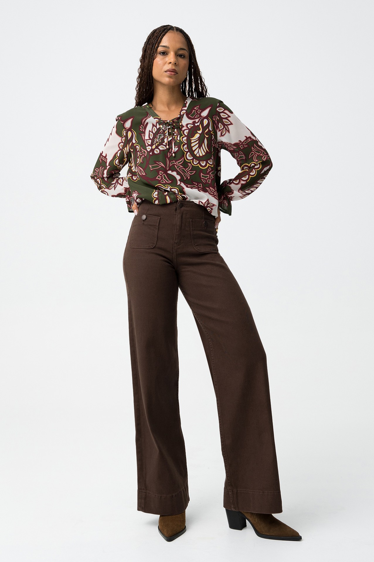 Sarah Straight Jeans