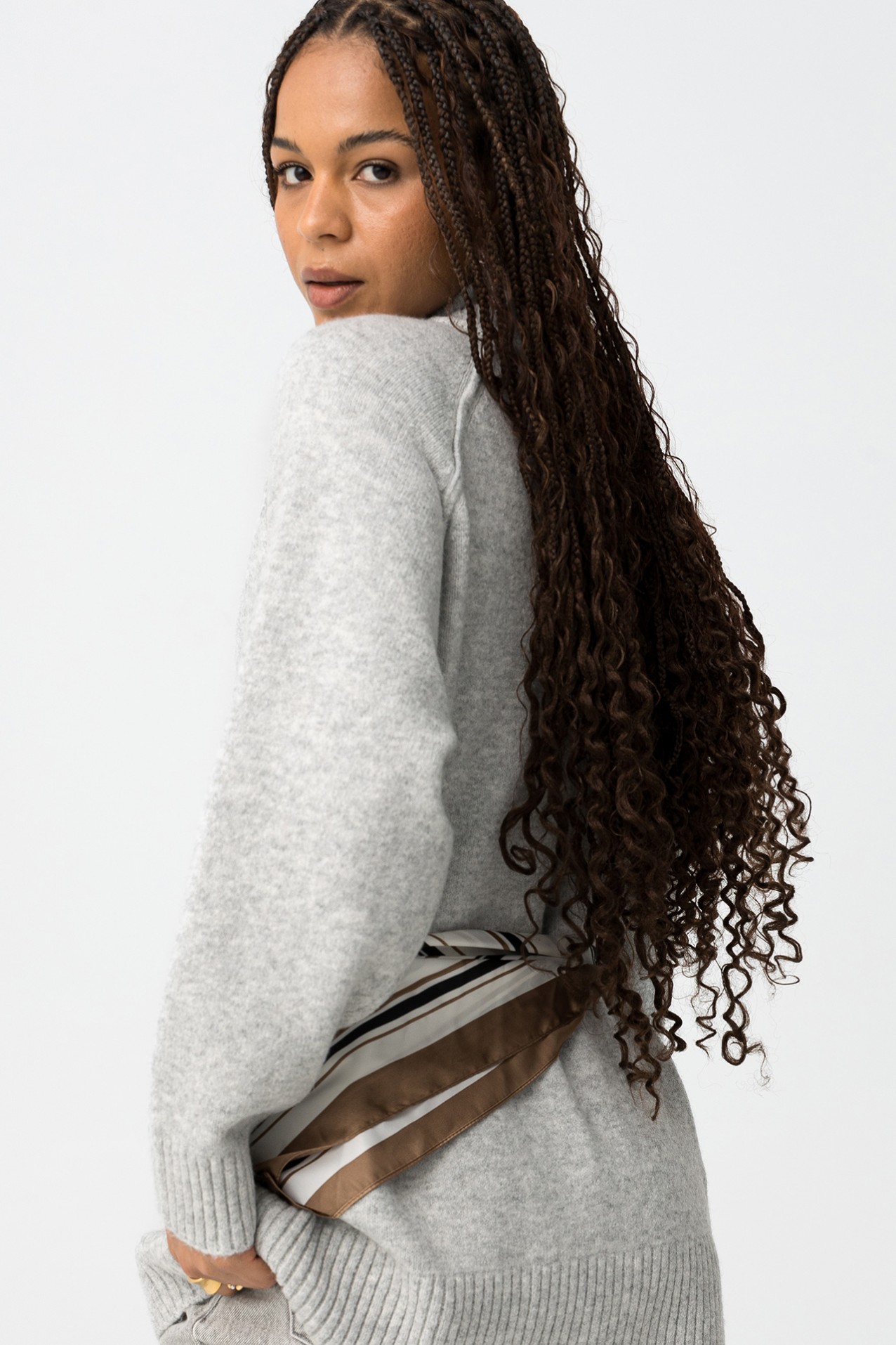 Jersey gris oversize