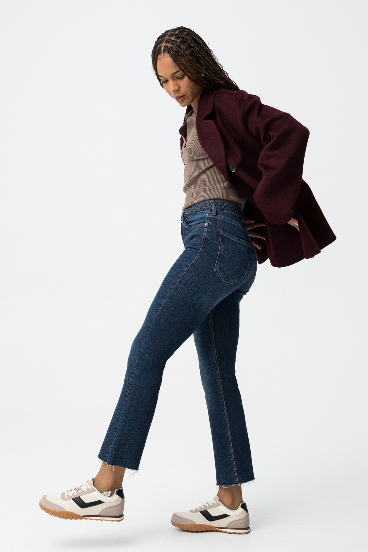 Dark Blue Cropped Jeans