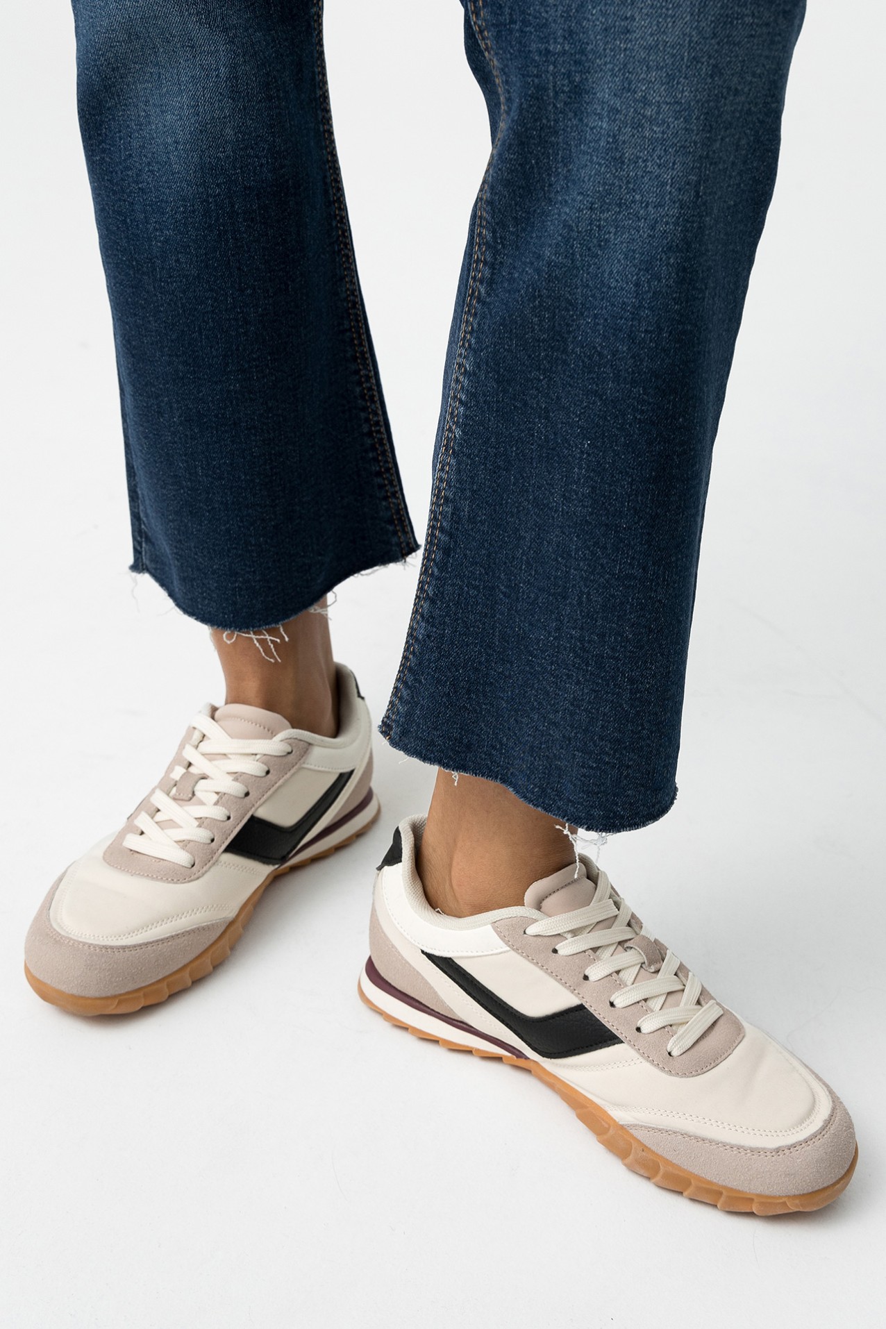 Dark Blue Cropped Jeans