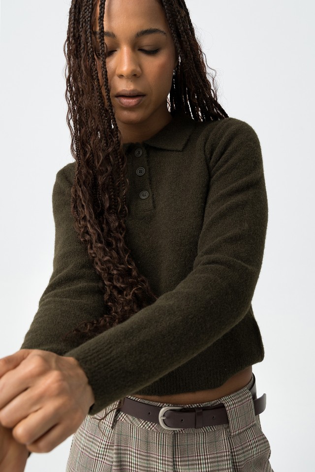 Slim Green Knit Sweater