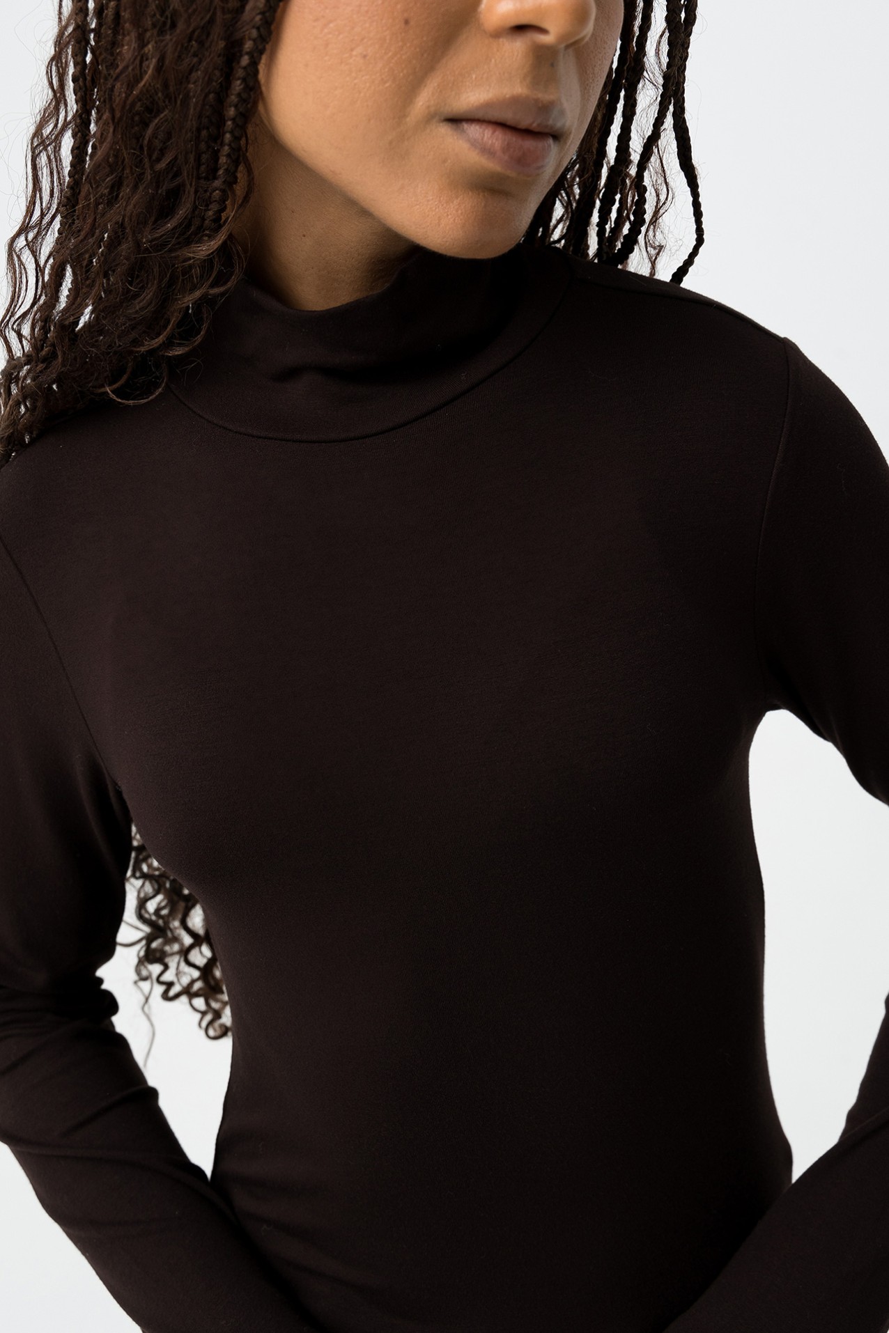 Camiseta marrn ajustada