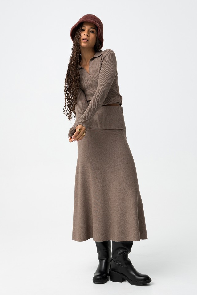 Ribbed Midi Skirt