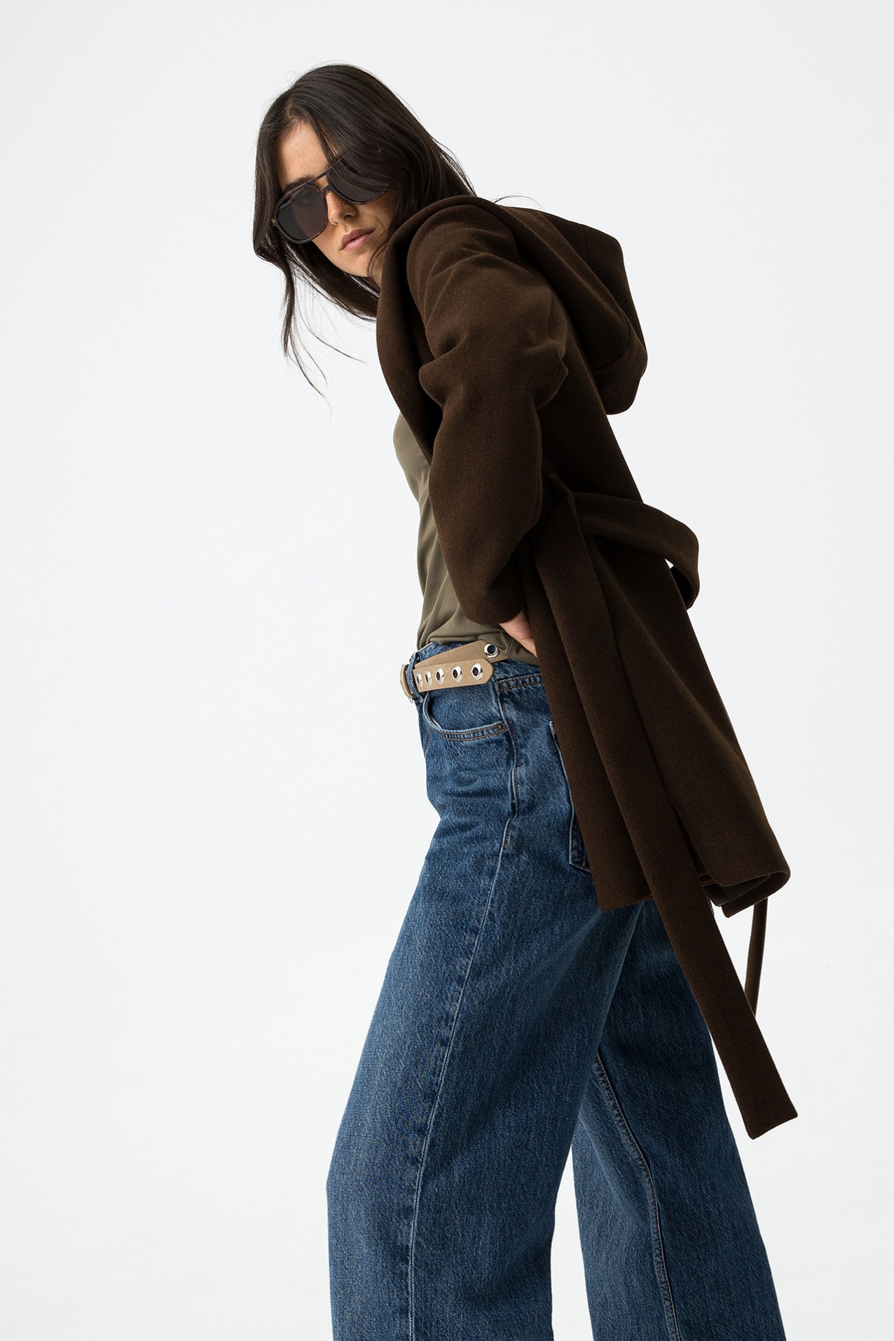 Abrigo Largo con Capucha