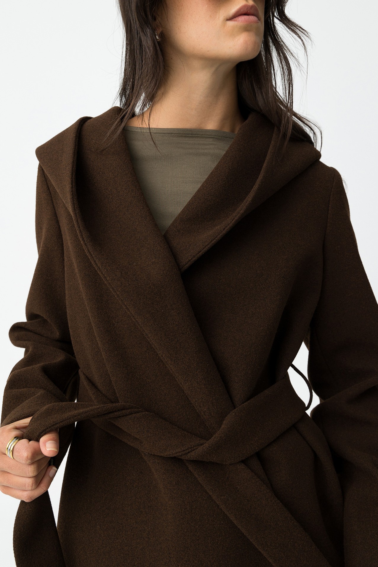 Abrigo Largo con Capucha