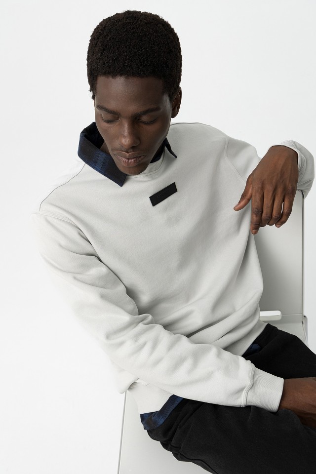 Sweatshirt com Estampado em Relevo