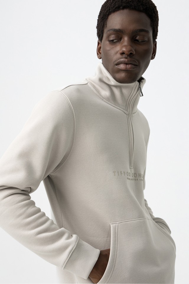 Sweatshirt Estampada com Relevo