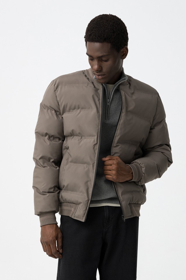 Chaqueta Acolchada Impermeable