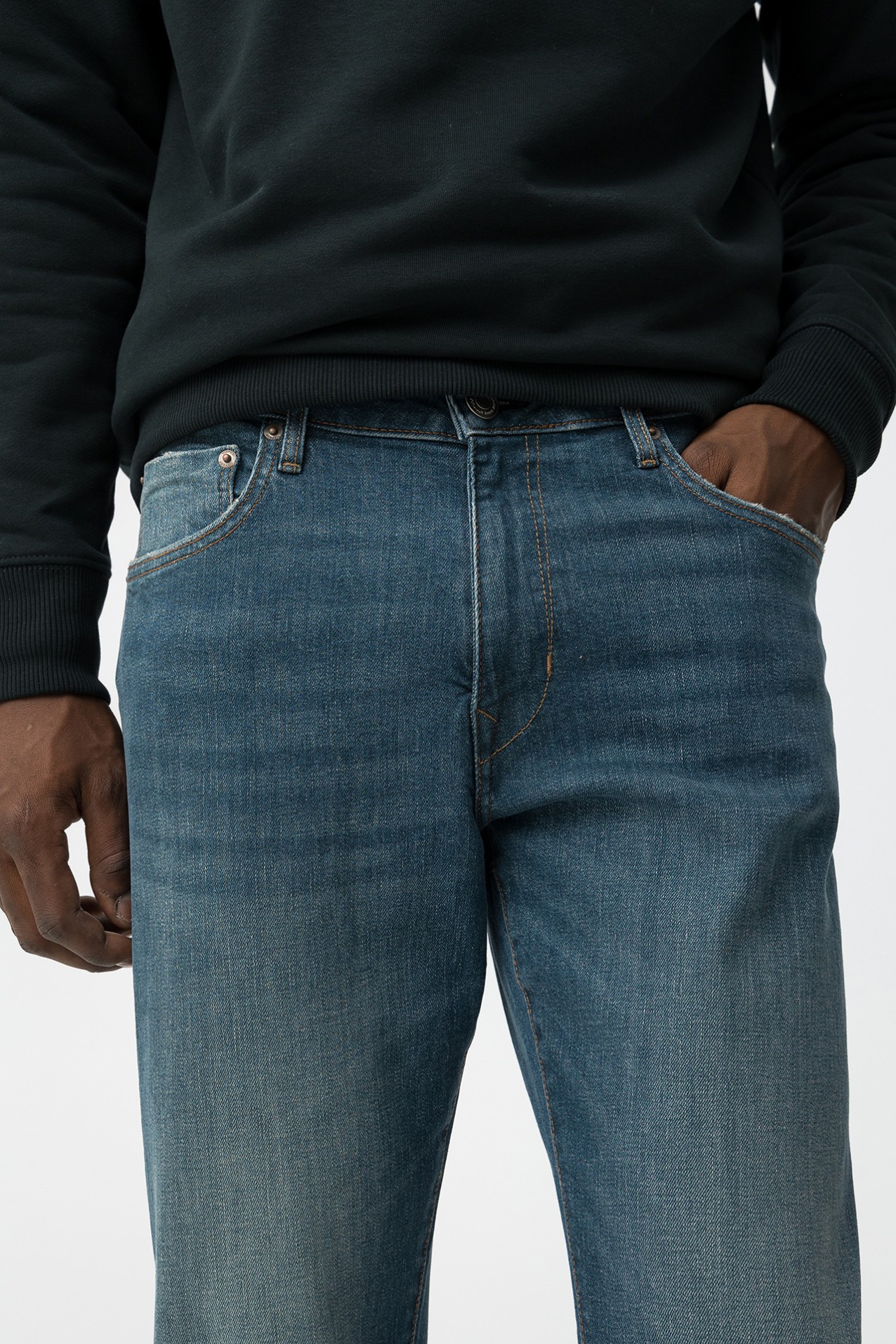 Vaqueros Tapered Slim Dylan