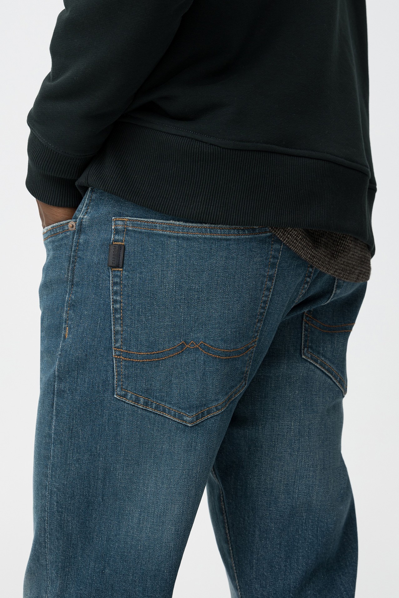 Vaqueros Tapered Slim Dylan