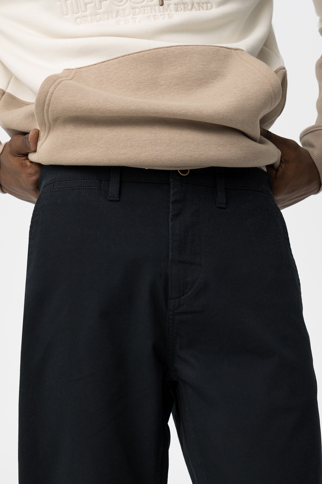 Chino Pants Relaxed Fit