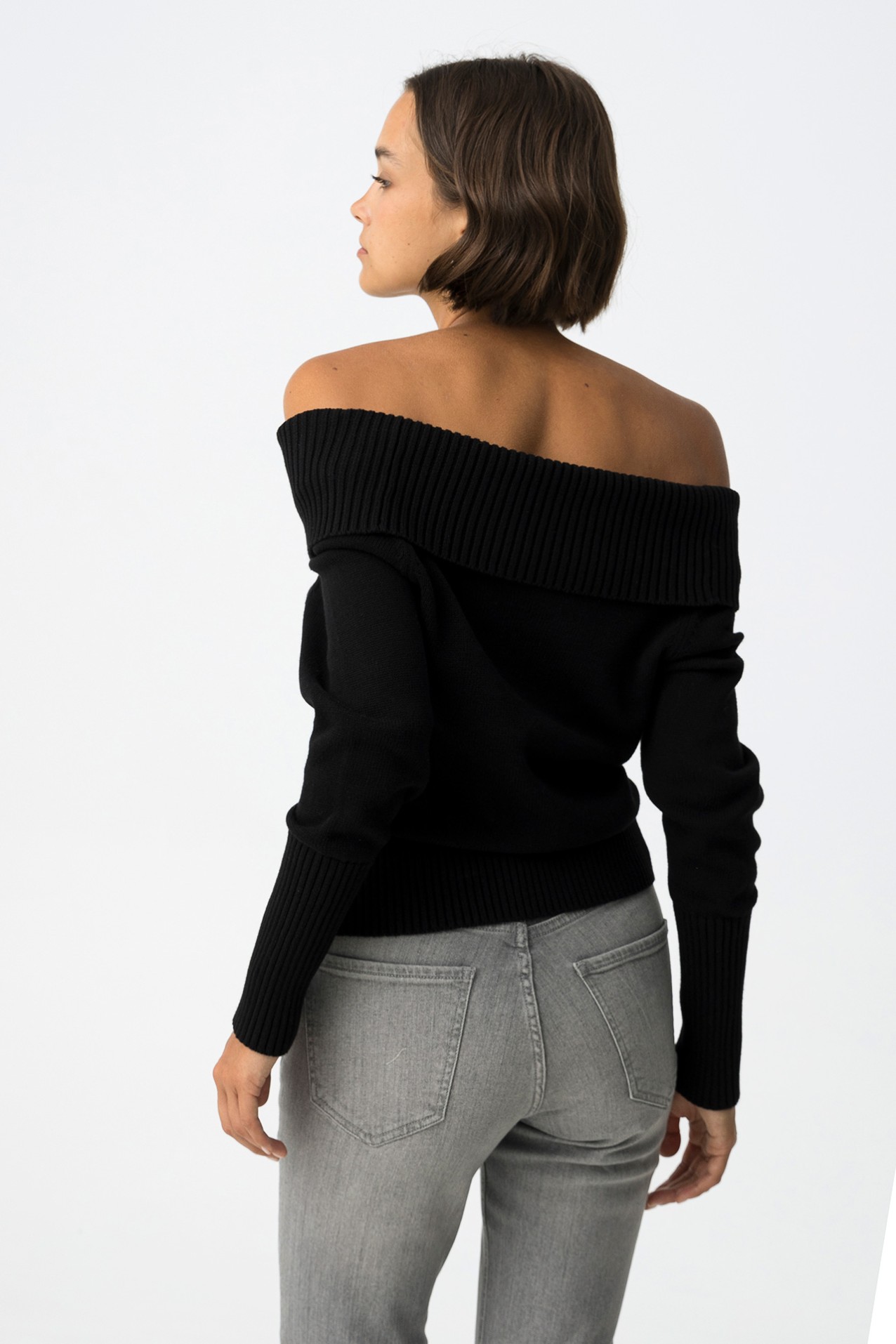 Slim Fit Sweater with Off-Shoulders