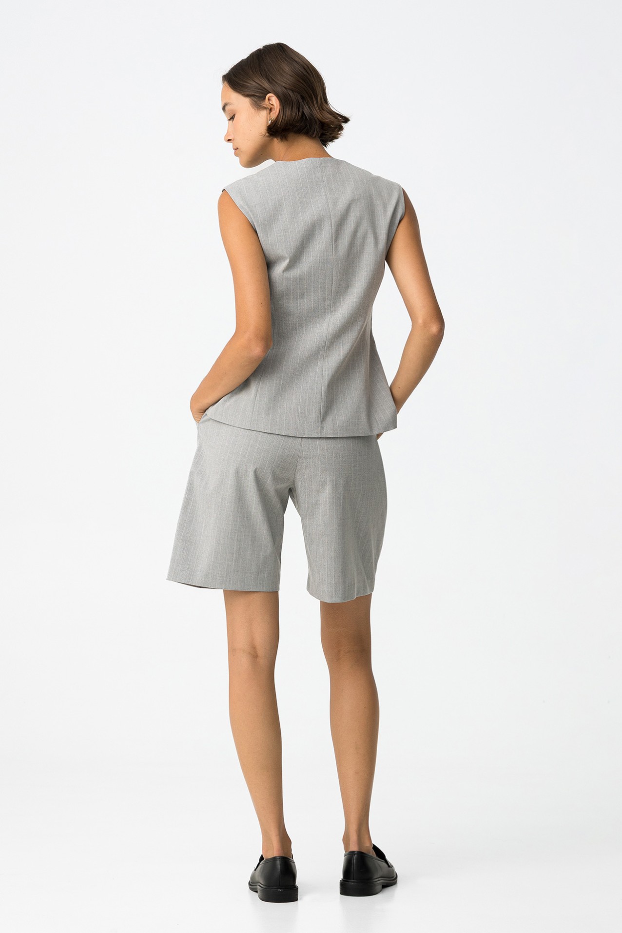 Mid-Length Shorts with Belt