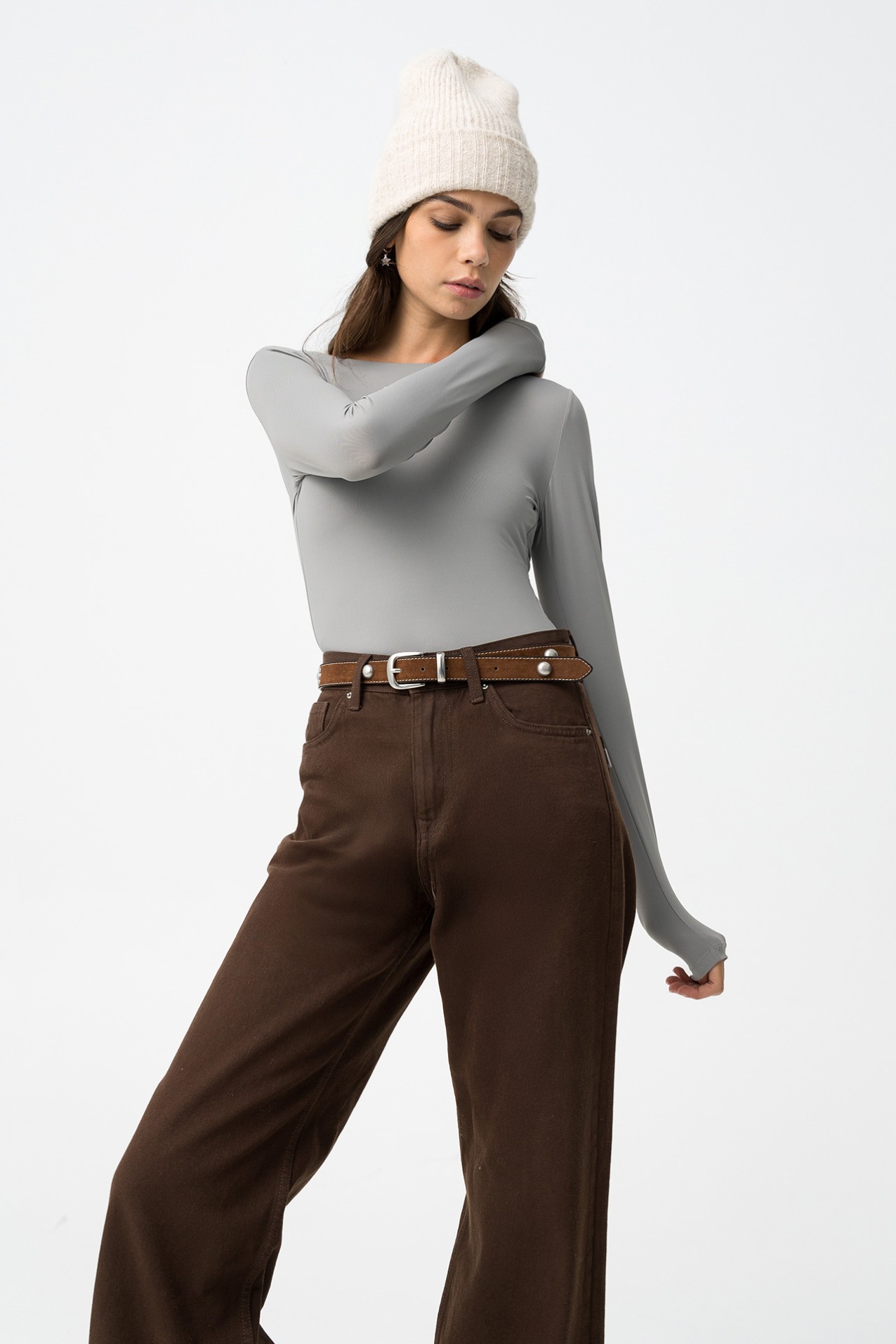 Camiseta gris manga larga