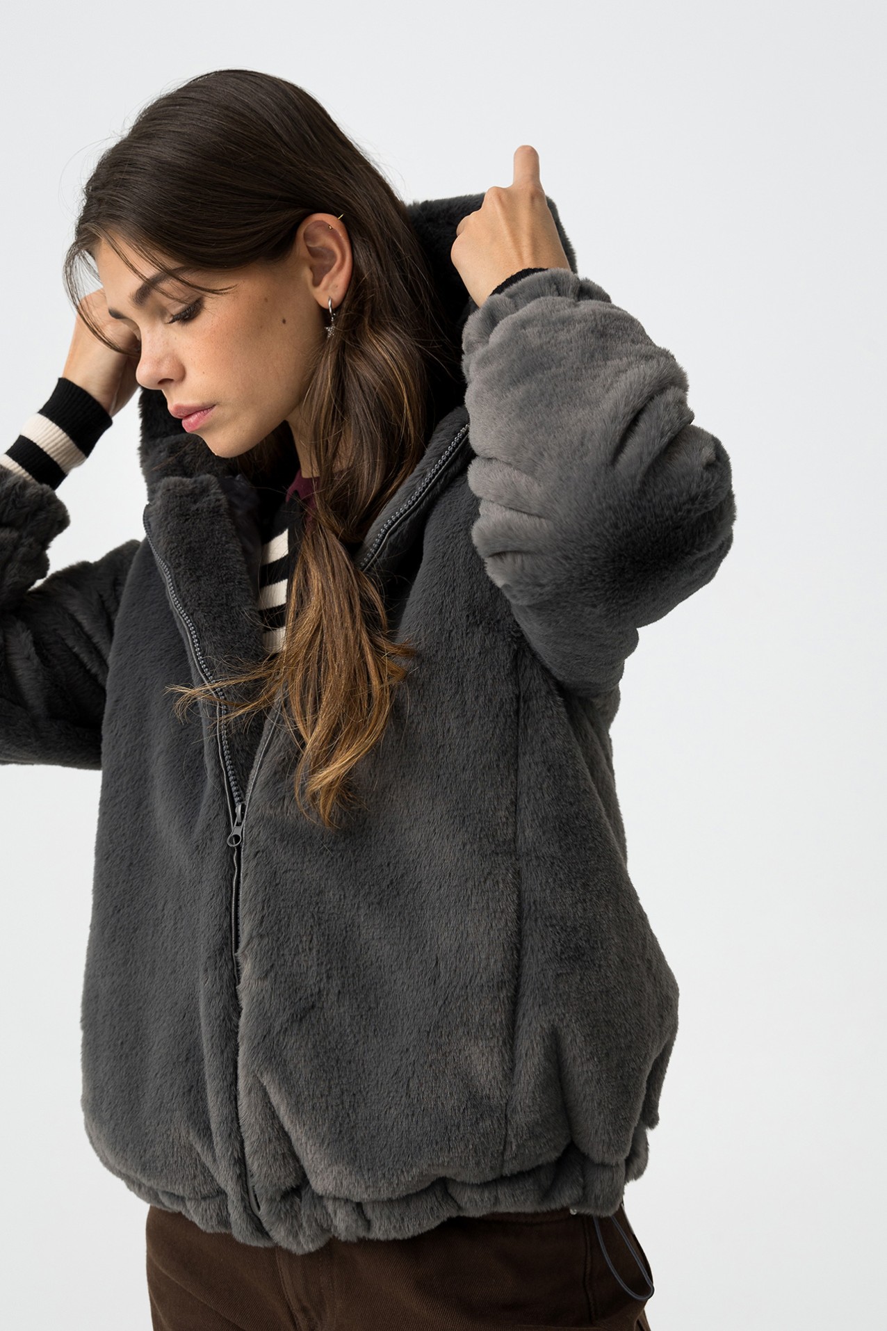 Abrigo Regular de Pelo Sinttico