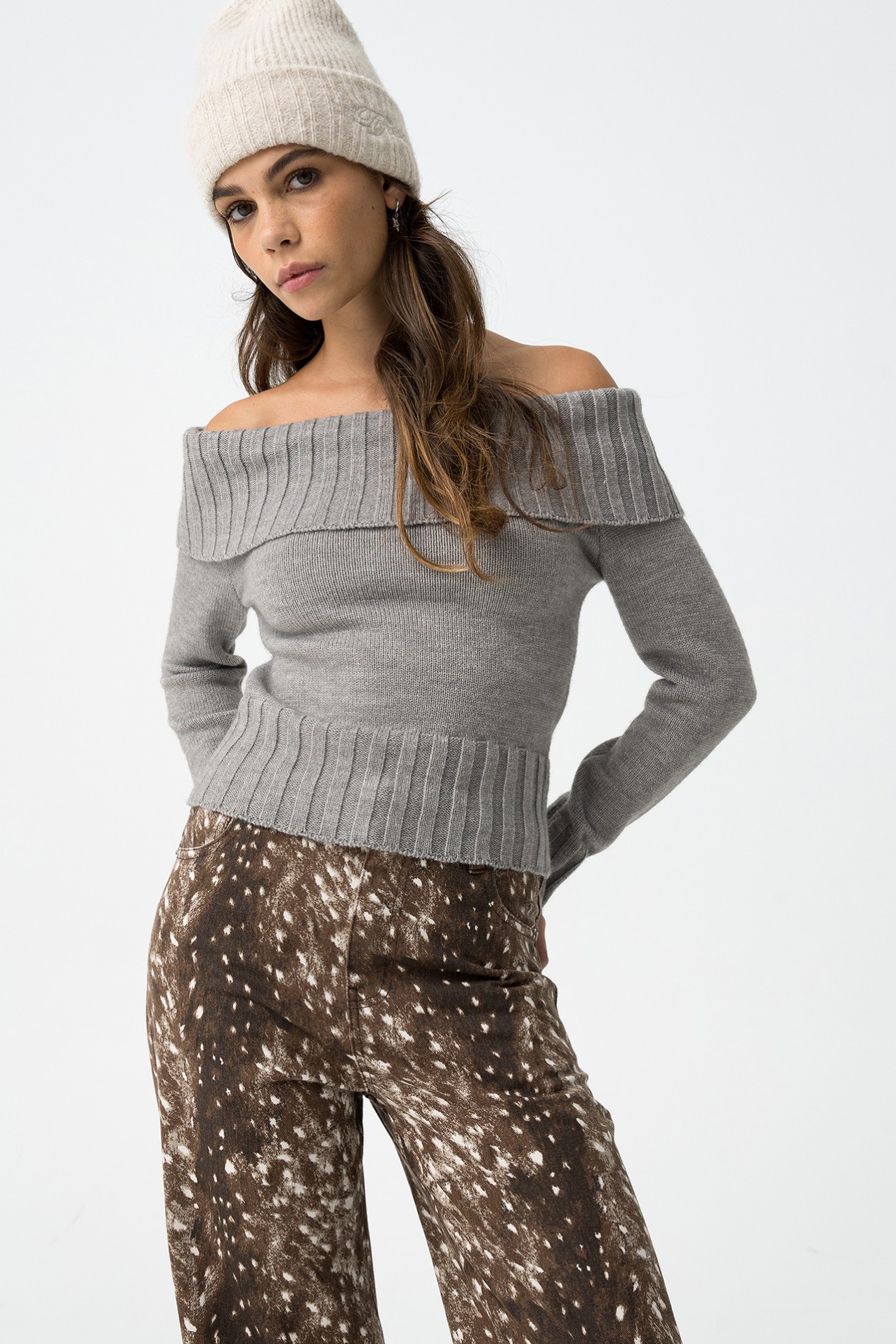 Camisola Cropped com Ombros Descobertos